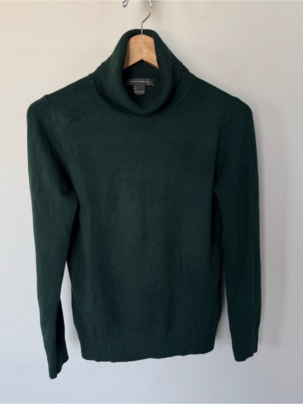 French Connection Hunter Green Turtleneck Sweater • Women’s L • Quiet Luxury •
